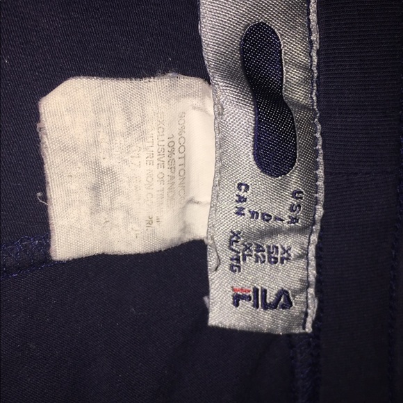 authentic fila straight leg cropped joggers - Picture 2 of 2